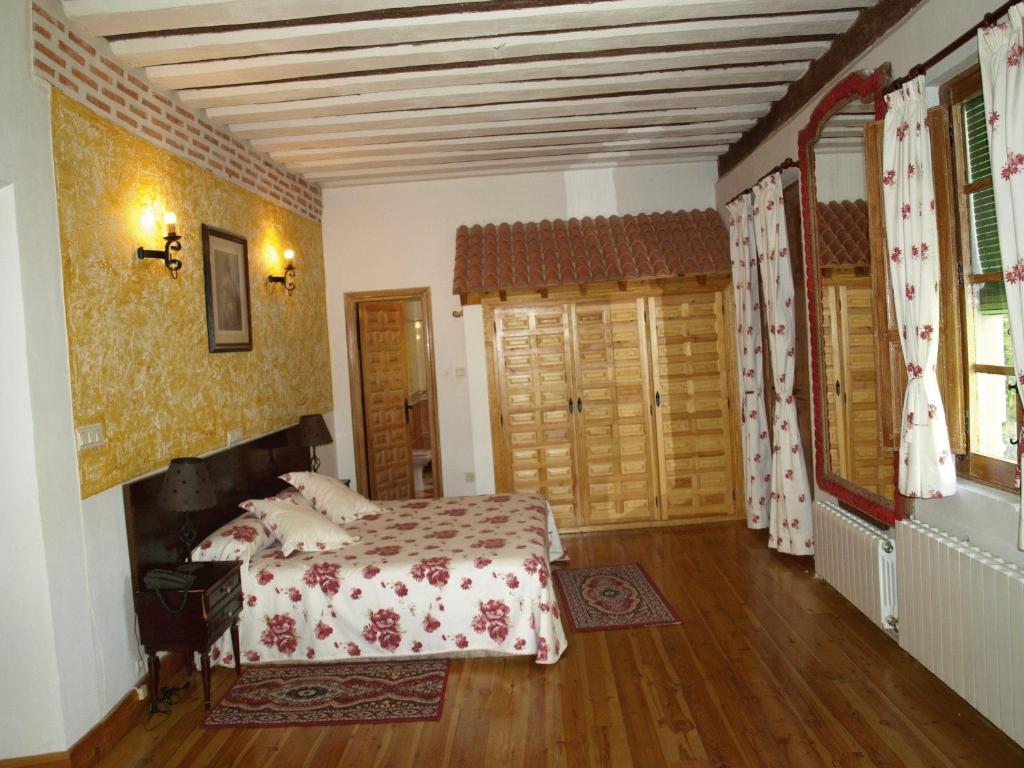Gran Posada La Mesnada Olmedo Szoba fotó